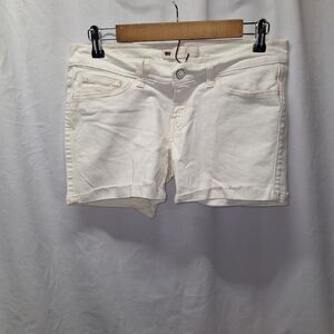 No brand white jean shorts waist 27"